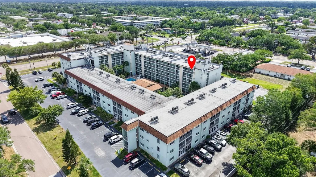 801 83rd Avenue N St Petersburg FL 33702