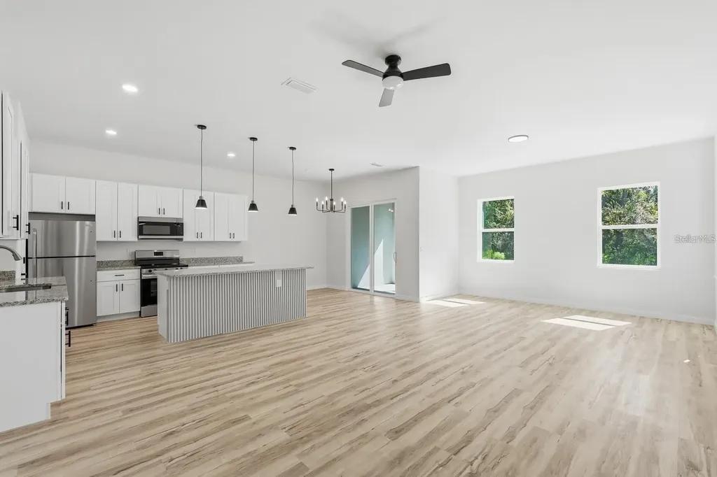 1 Fanshawe Lane Palm Coast FL 32137