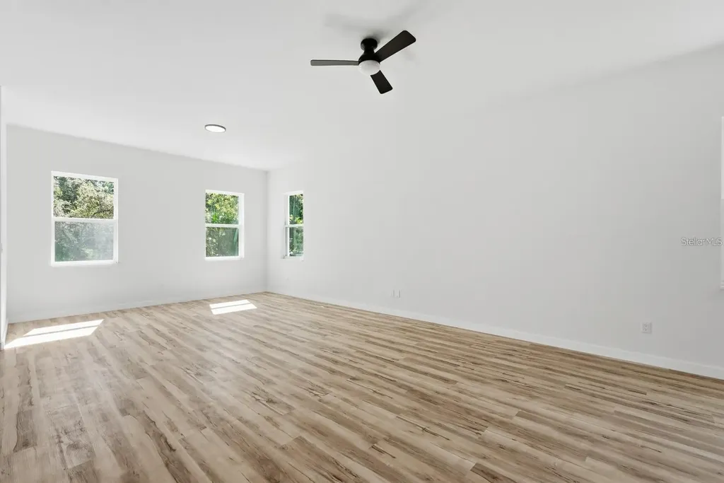 1 Fanshawe Lane Palm Coast FL 32137
