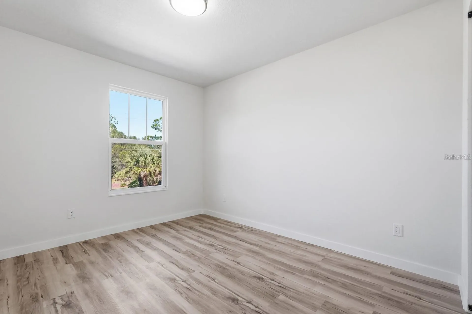 1 Fanshawe Lane Palm Coast FL 32137