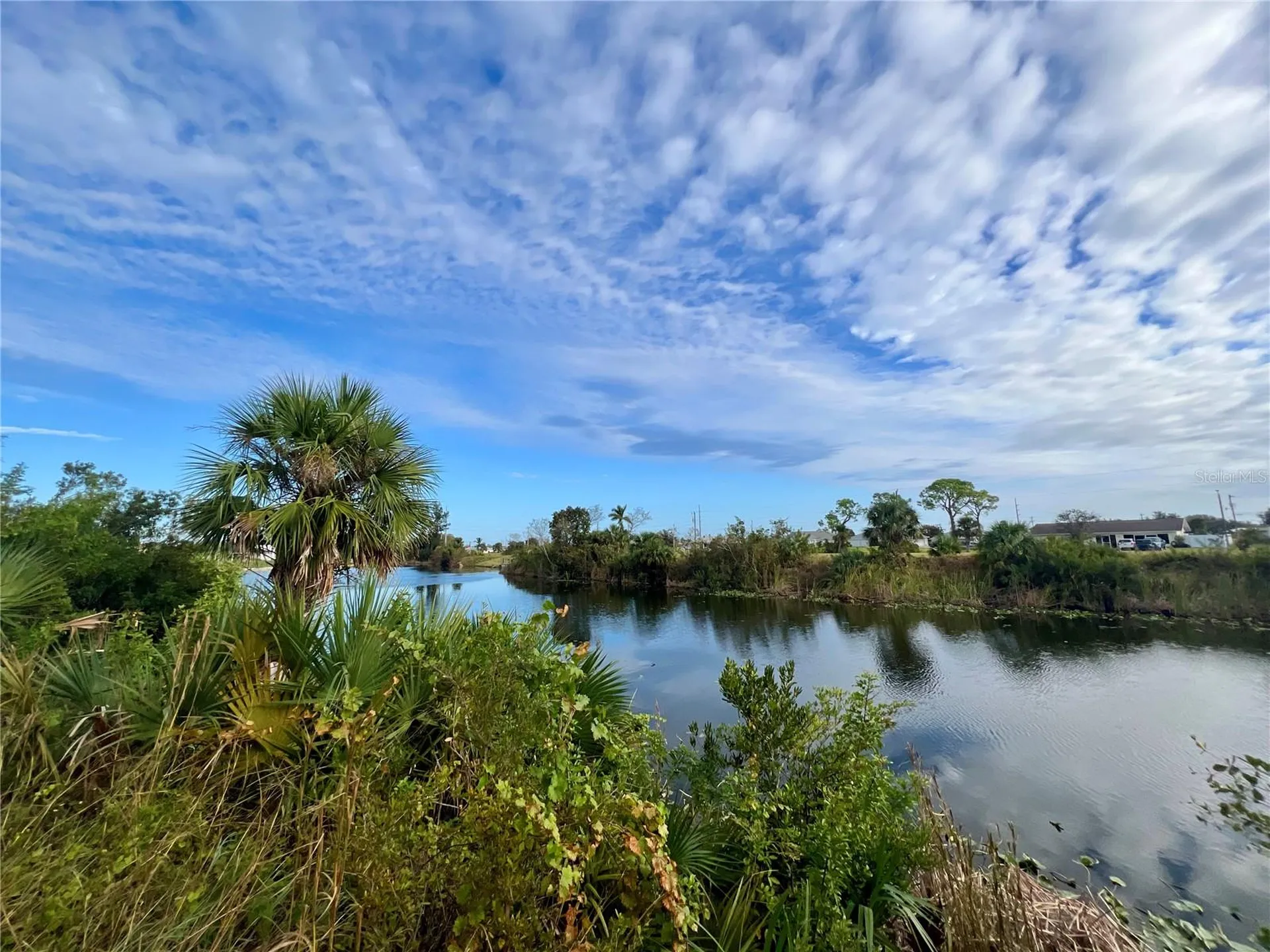 1857 NE 23rd Street Cape Coral FL 33909