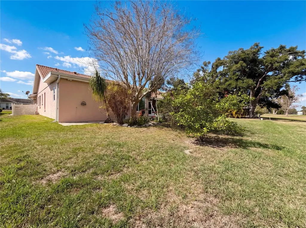 3339 Sheffield Circle Sarasota FL 34239