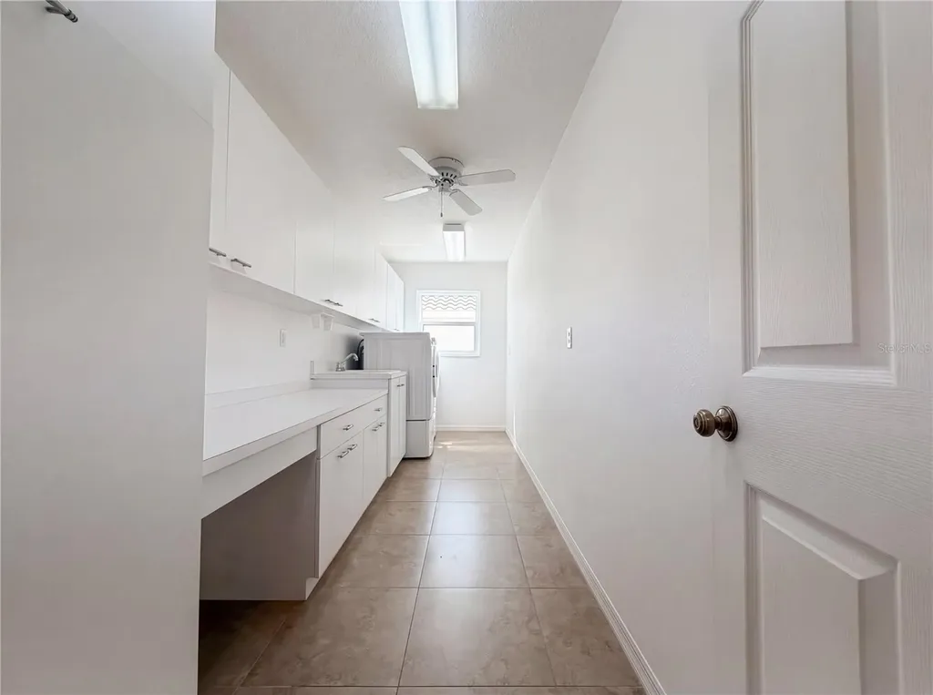 3339 Sheffield Circle Sarasota FL 34239