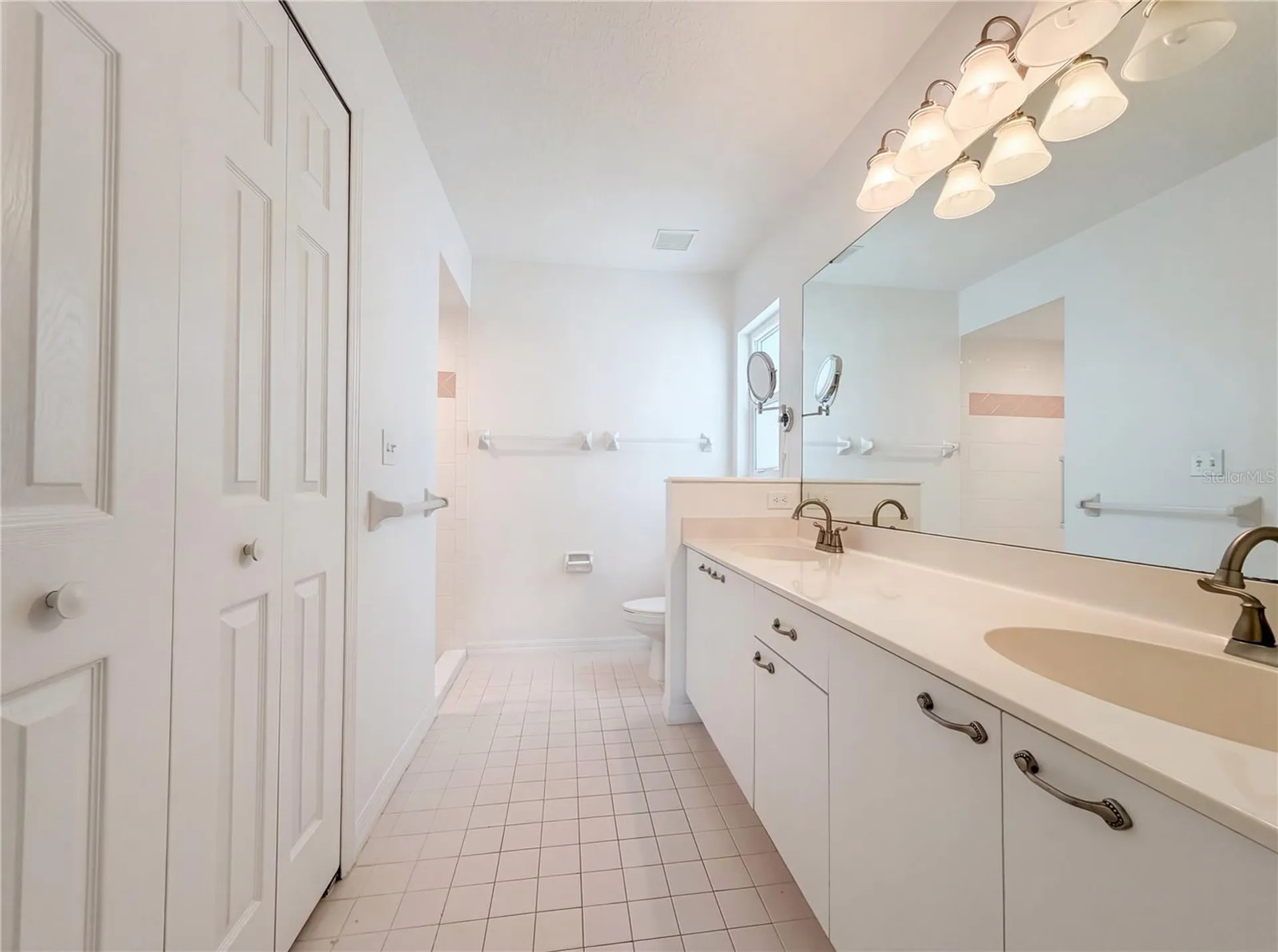 3339 Sheffield Circle Sarasota FL 34239