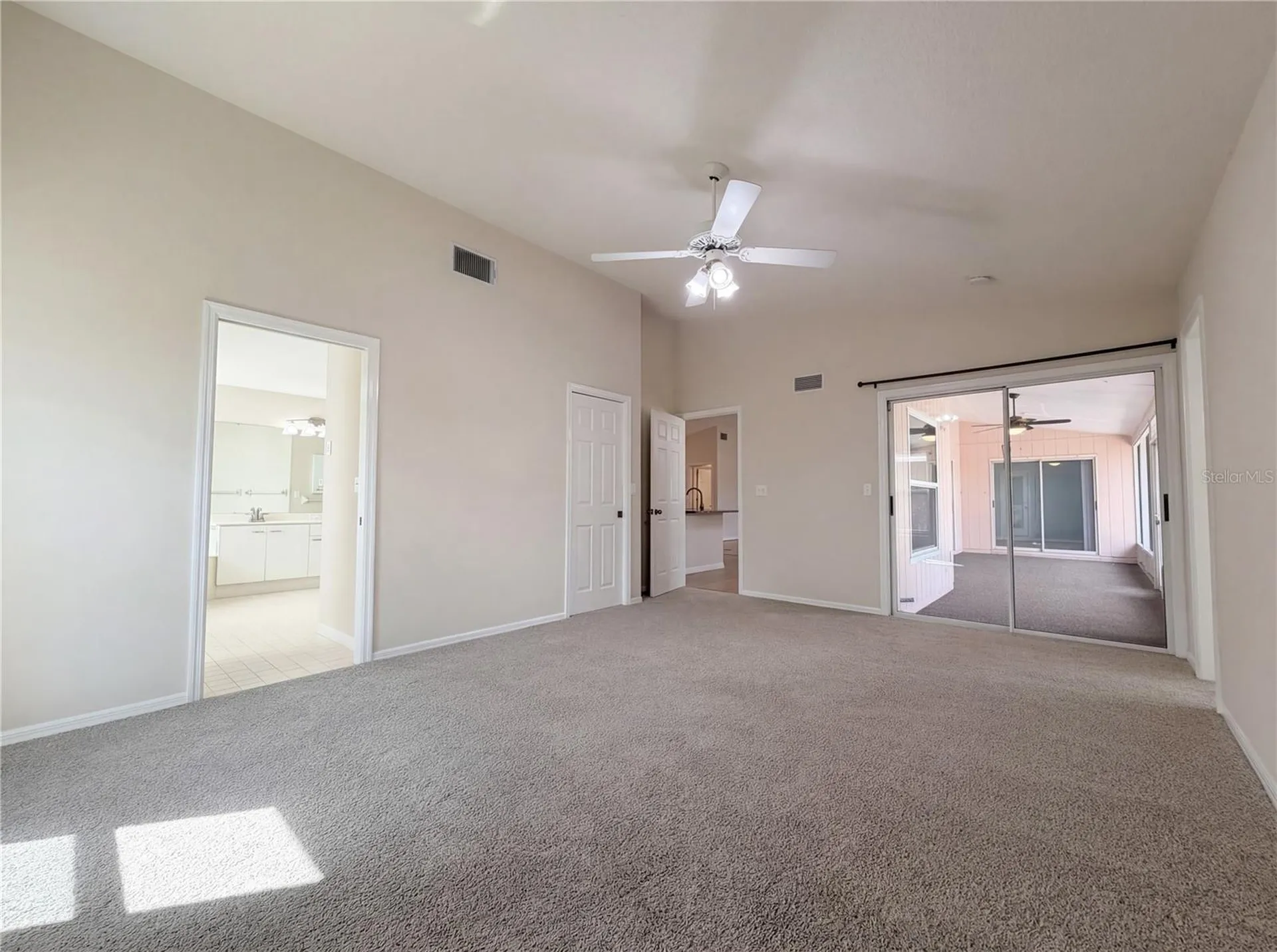 3339 Sheffield Circle Sarasota FL 34239