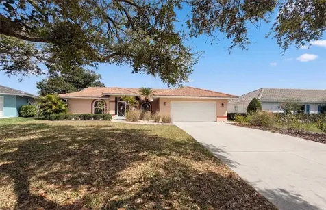3339 Sheffield Circle Sarasota FL 34239