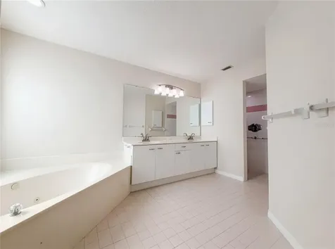 3339 Sheffield Circle Sarasota FL 34239
