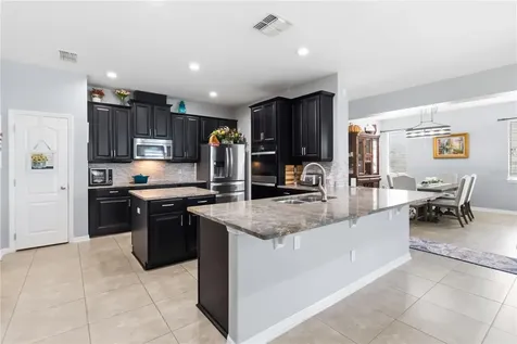 1660 Prairie Oaks Drive St Cloud FL 34771