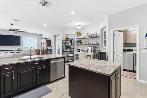 1660 Prairie Oaks Drive St Cloud FL 34771