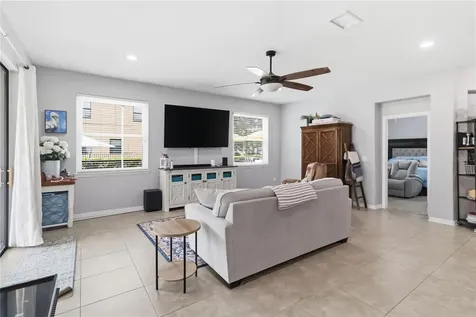 1660 Prairie Oaks Drive St Cloud FL 34771