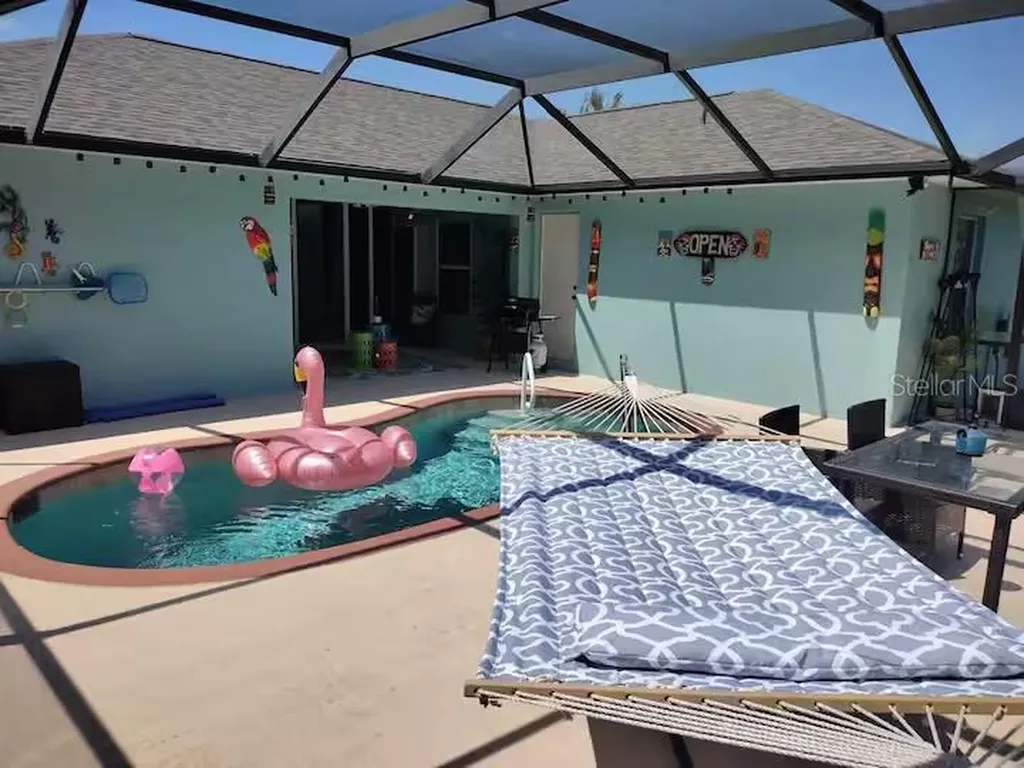 2705 SW 11th Place Cape Coral FL 33914