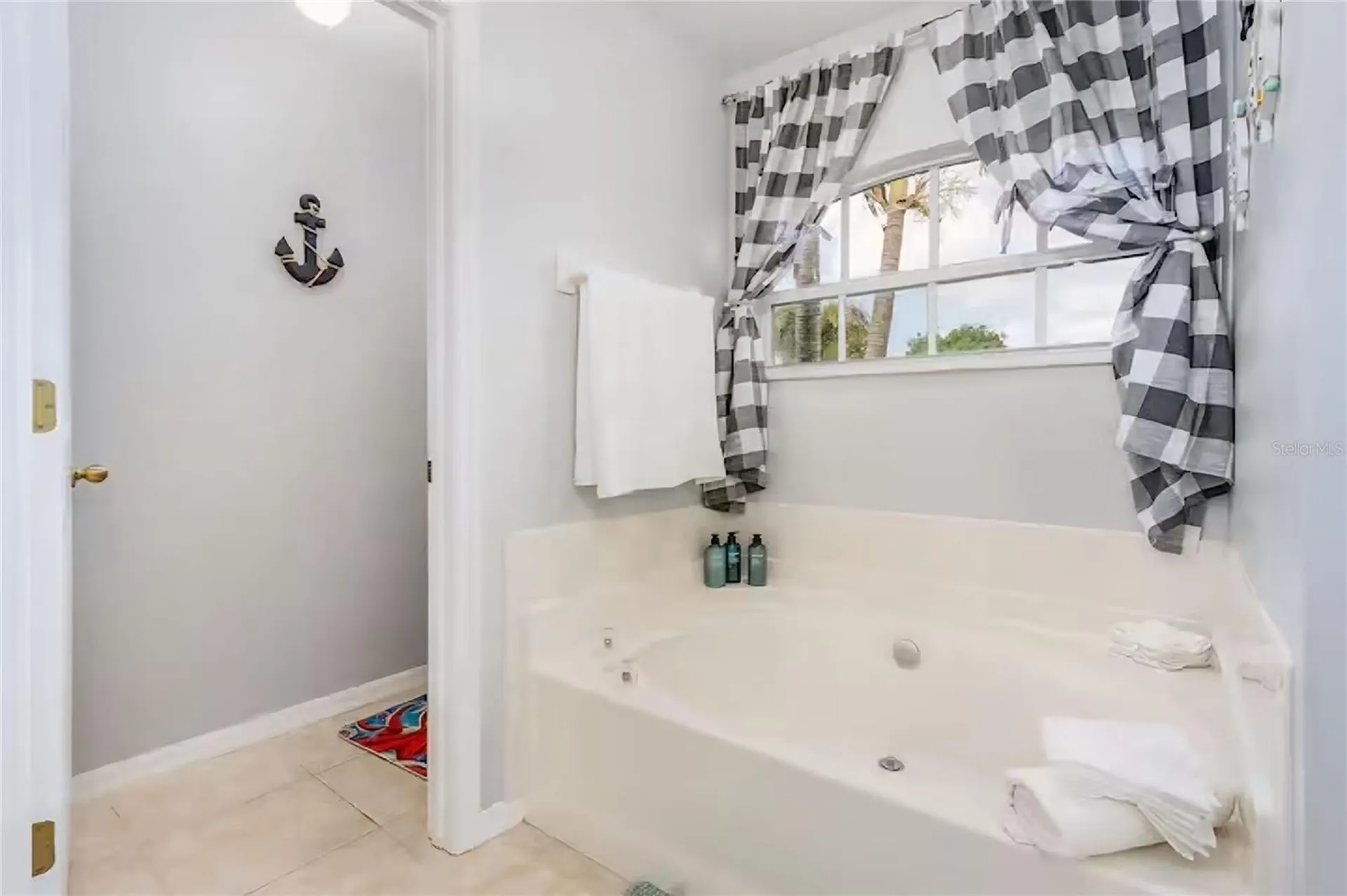 2705 SW 11th Place Cape Coral FL 33914