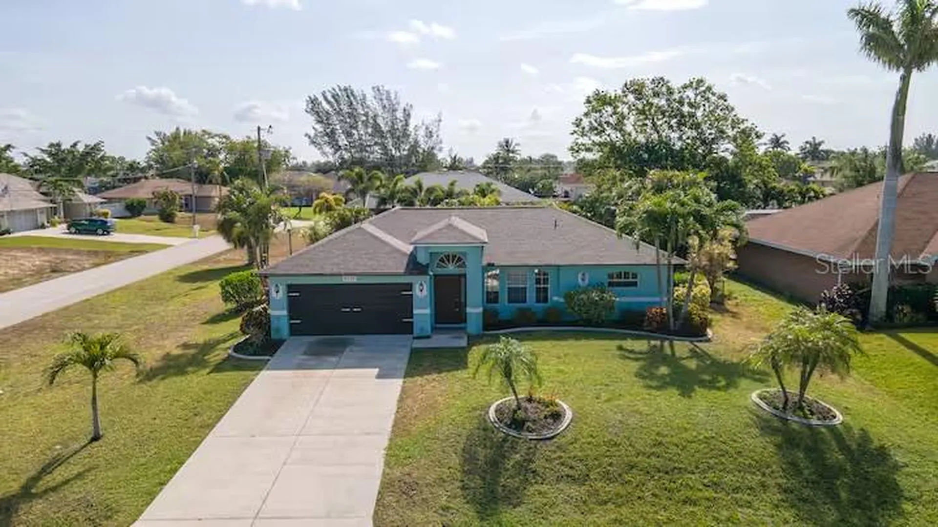 2705 SW 11th Place Cape Coral FL 33914