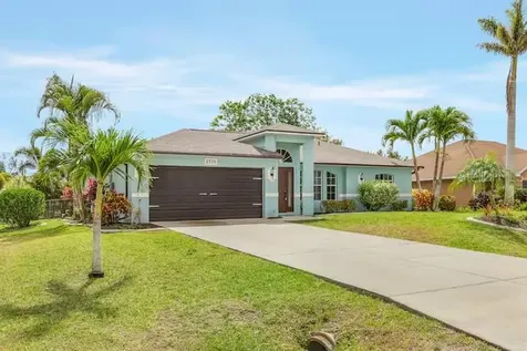 2705 SW 11th Place Cape Coral FL 33914