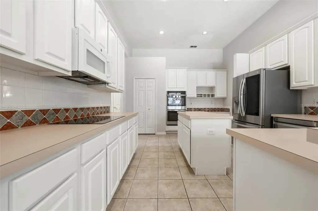 1766 Sweetwater West Circle Apopka FL 32712