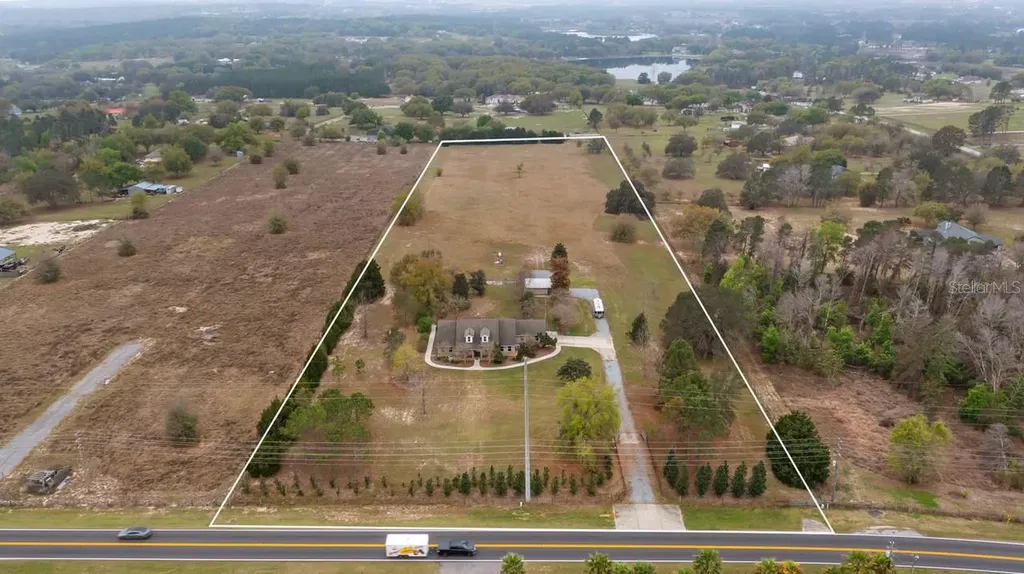 22435 County Road 455 Howey In The Hills FL 34737