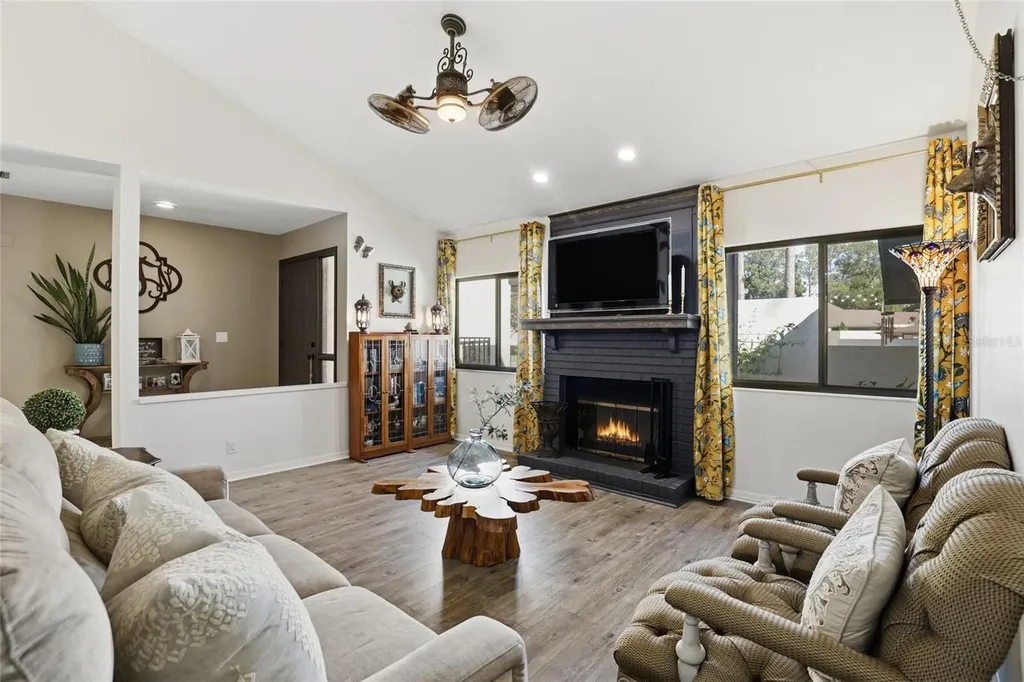 3806 NE 17th Street Ocala FL 34470
