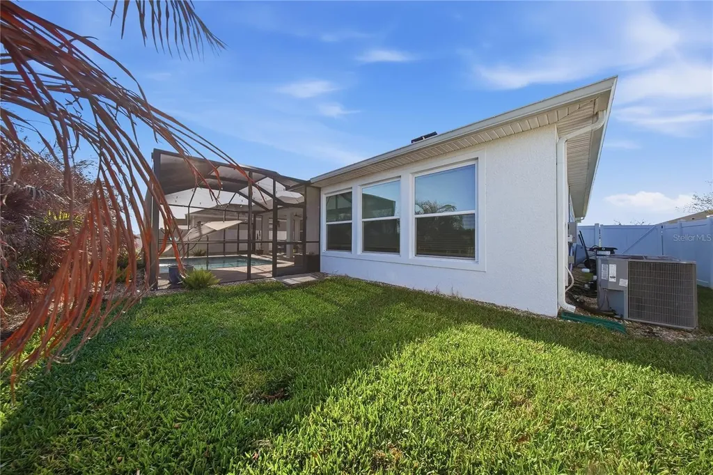 31605 Westbury Estates Avenue Wesley Chapel FL 33545