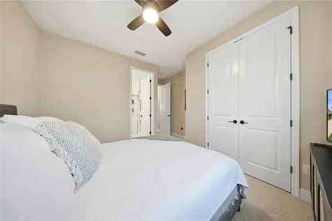 31605 Westbury Estates Avenue Wesley Chapel FL 33545