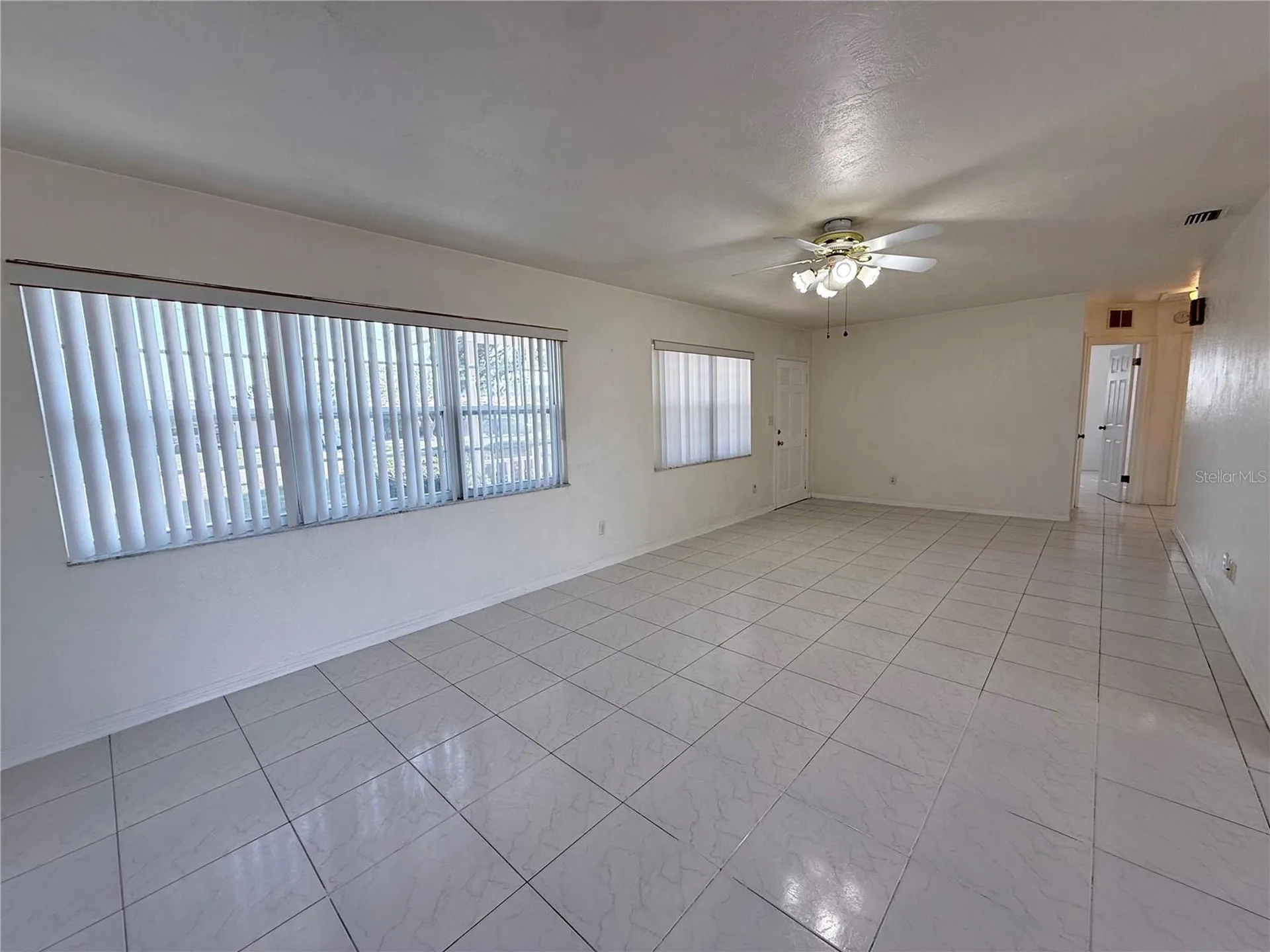 859 72nd Avenue N St Petersburg FL 33702