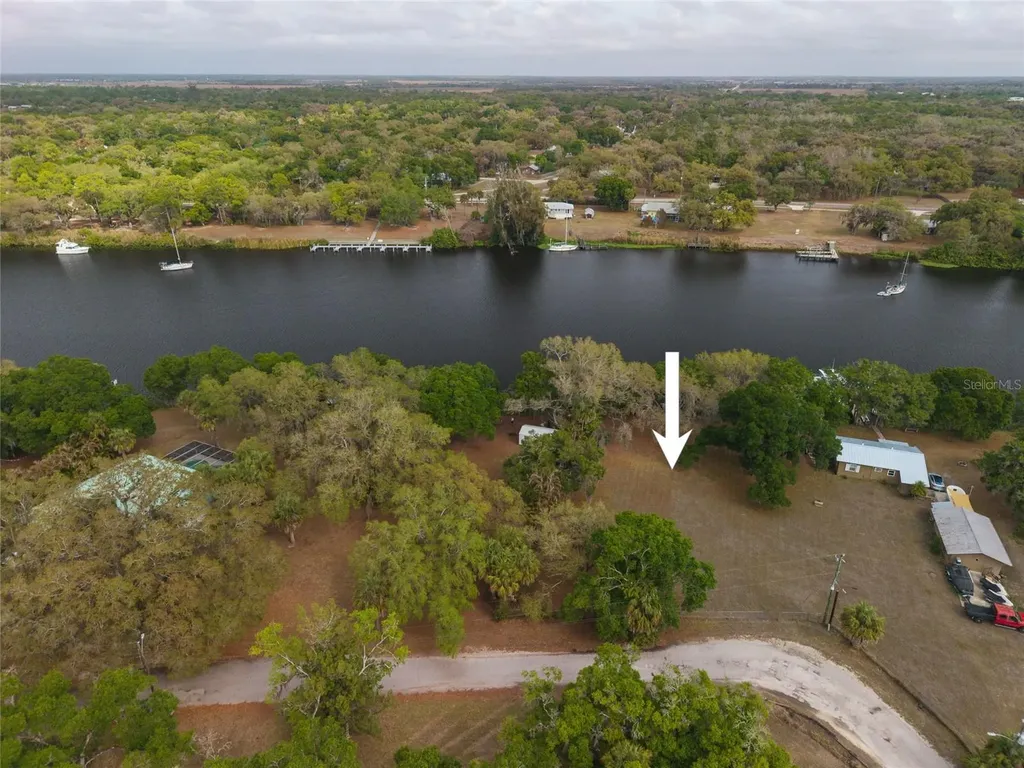 230 Riviera Vista Boulevard Labelle FL 33935