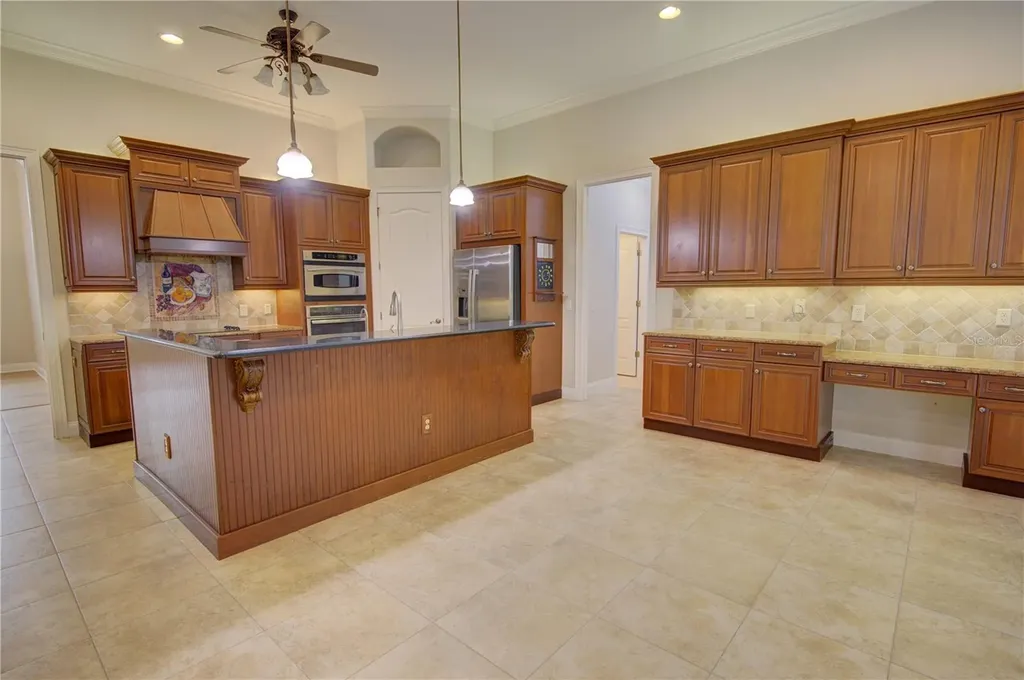 916 Mills Estate Place Chuluota FL 32766
