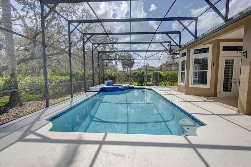 916 Mills Estate Place Chuluota FL 32766