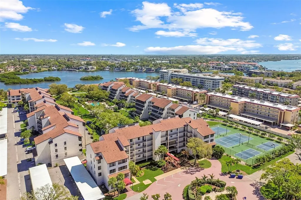 6263 Midnight Pass Road Sarasota FL 34242