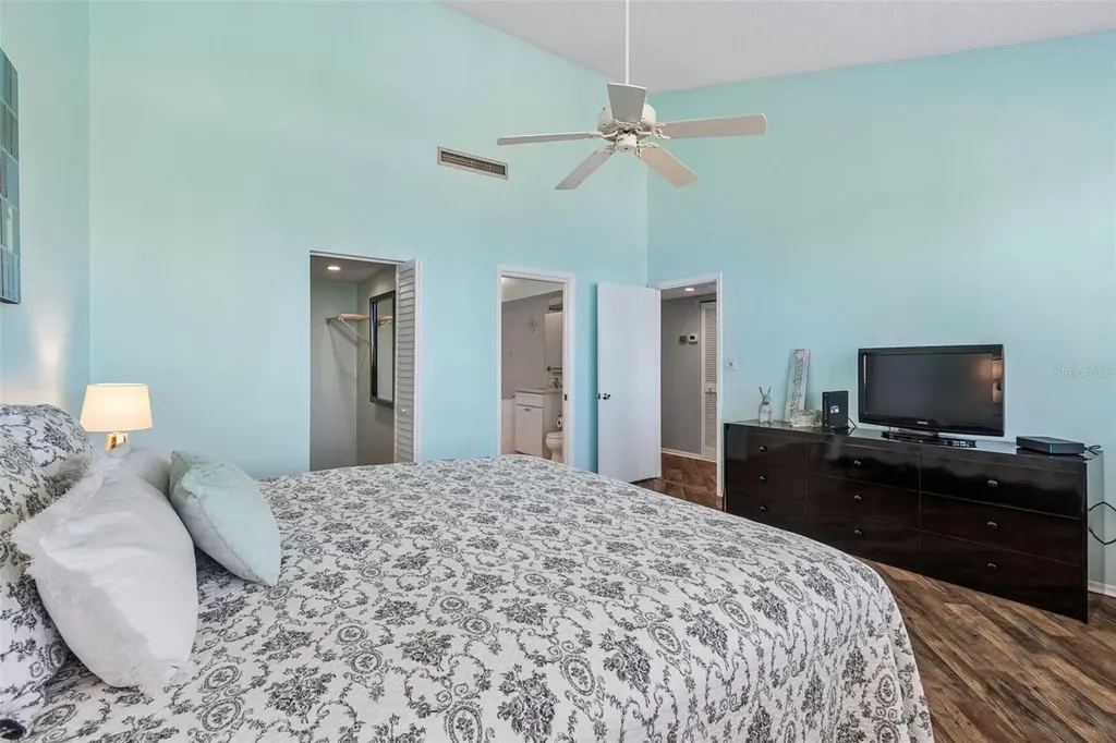 6263 Midnight Pass Road Sarasota FL 34242