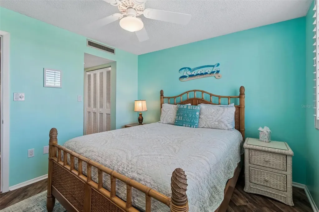 6263 Midnight Pass Road Sarasota FL 34242
