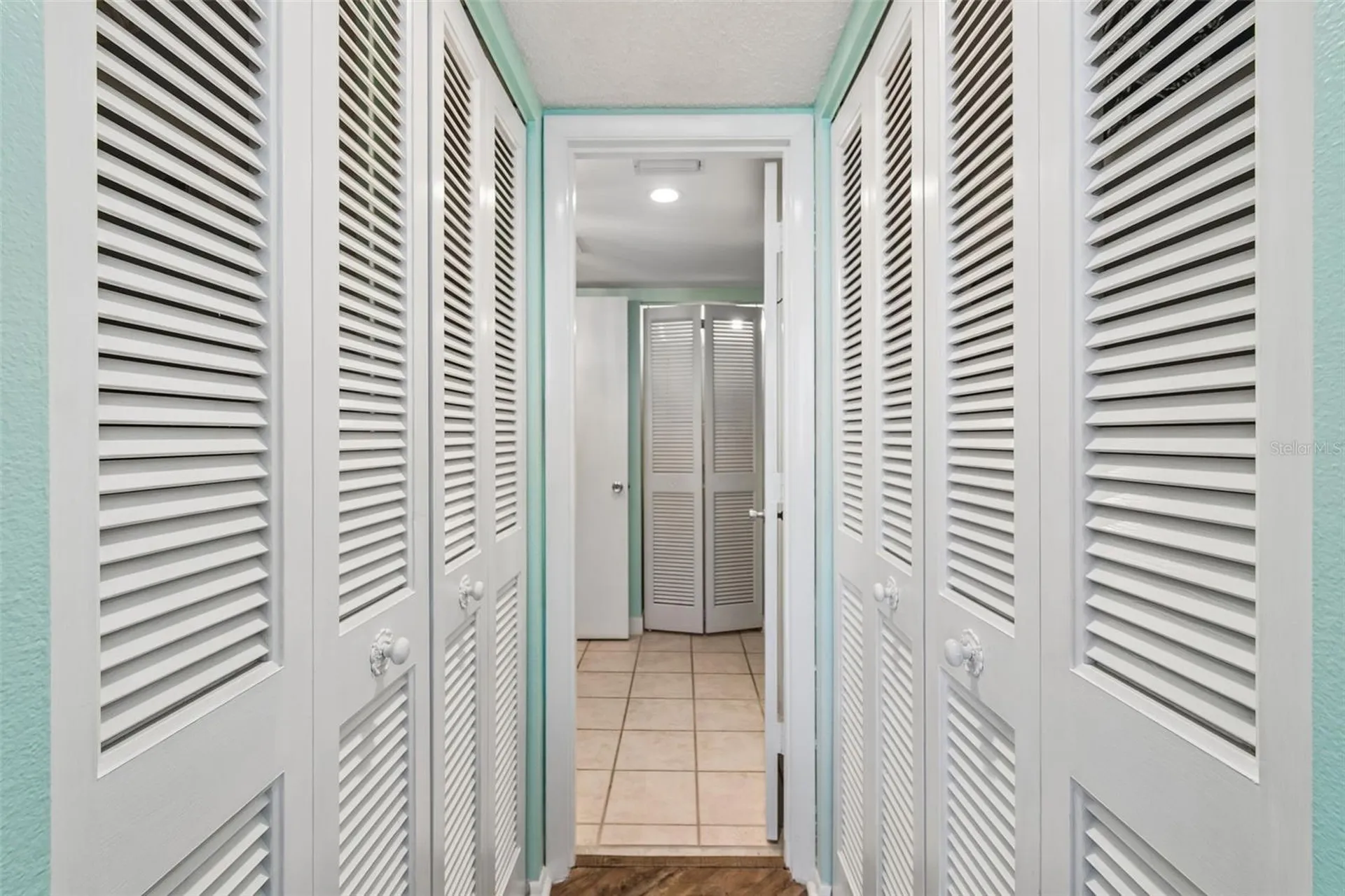 6263 Midnight Pass Road Sarasota FL 34242