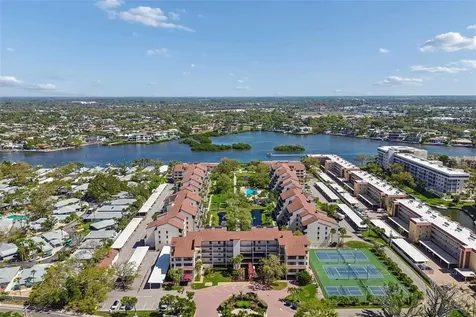 6263 Midnight Pass Road Sarasota FL 34242