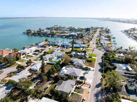 301 41st Avenue St Pete Beach FL 33706