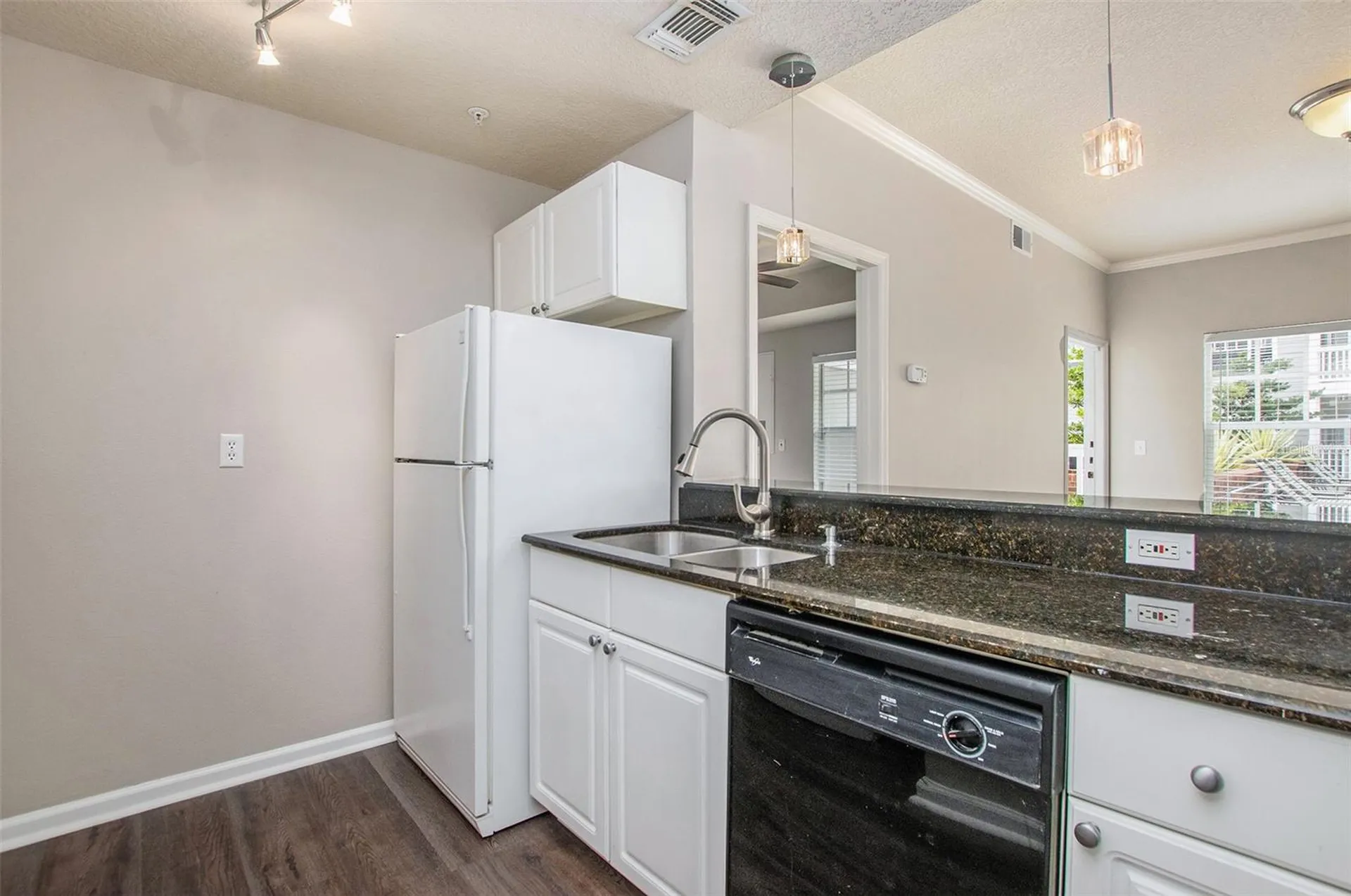 800 Dakota Avenue Tampa FL 33606
