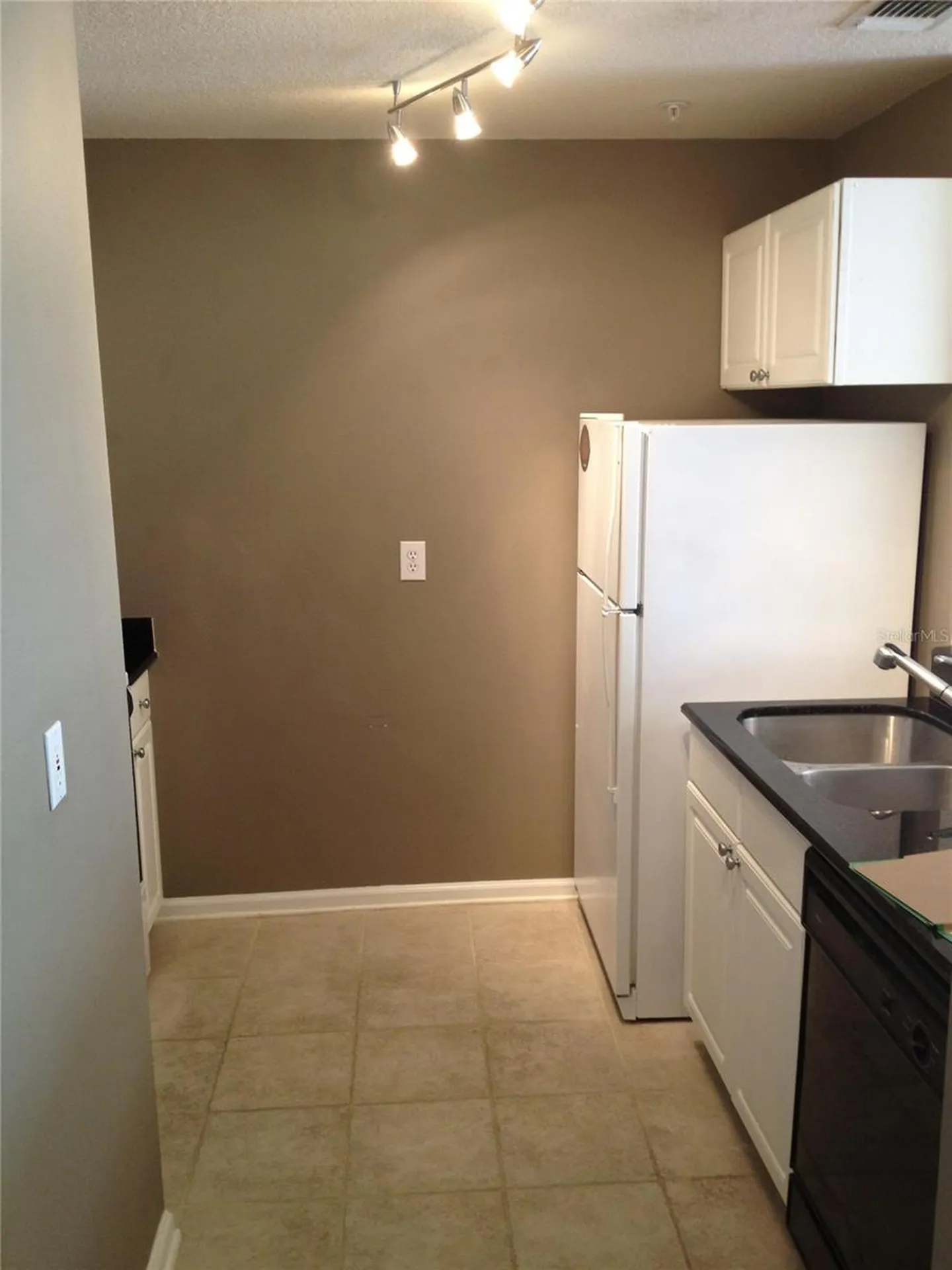 800 Dakota Avenue Tampa FL 33606
