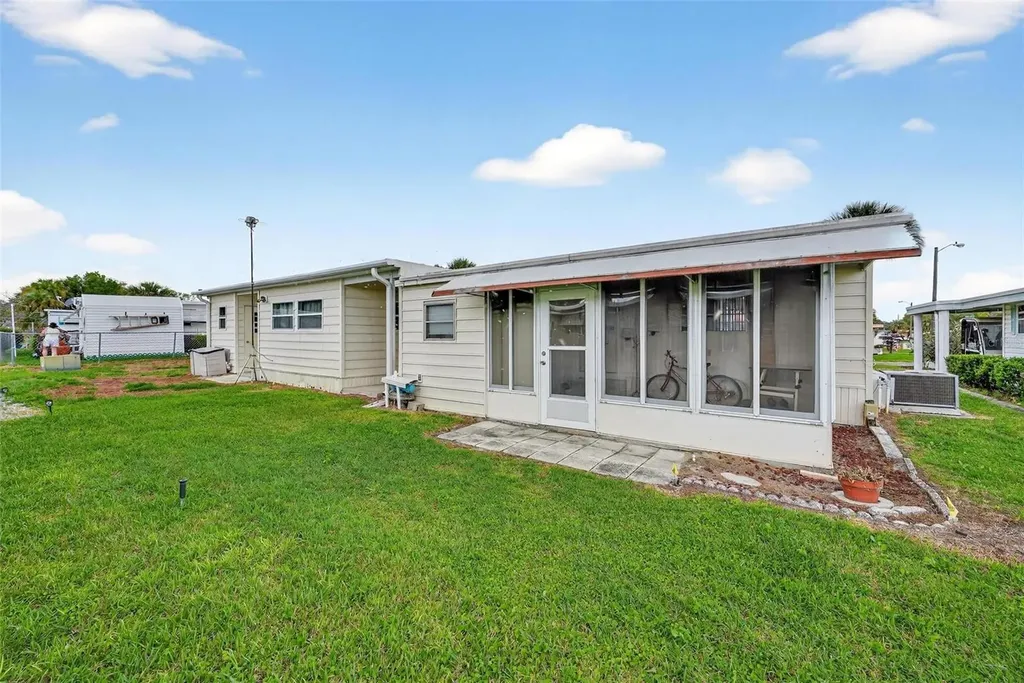 11914 Hickory Lane Tavares FL 32778