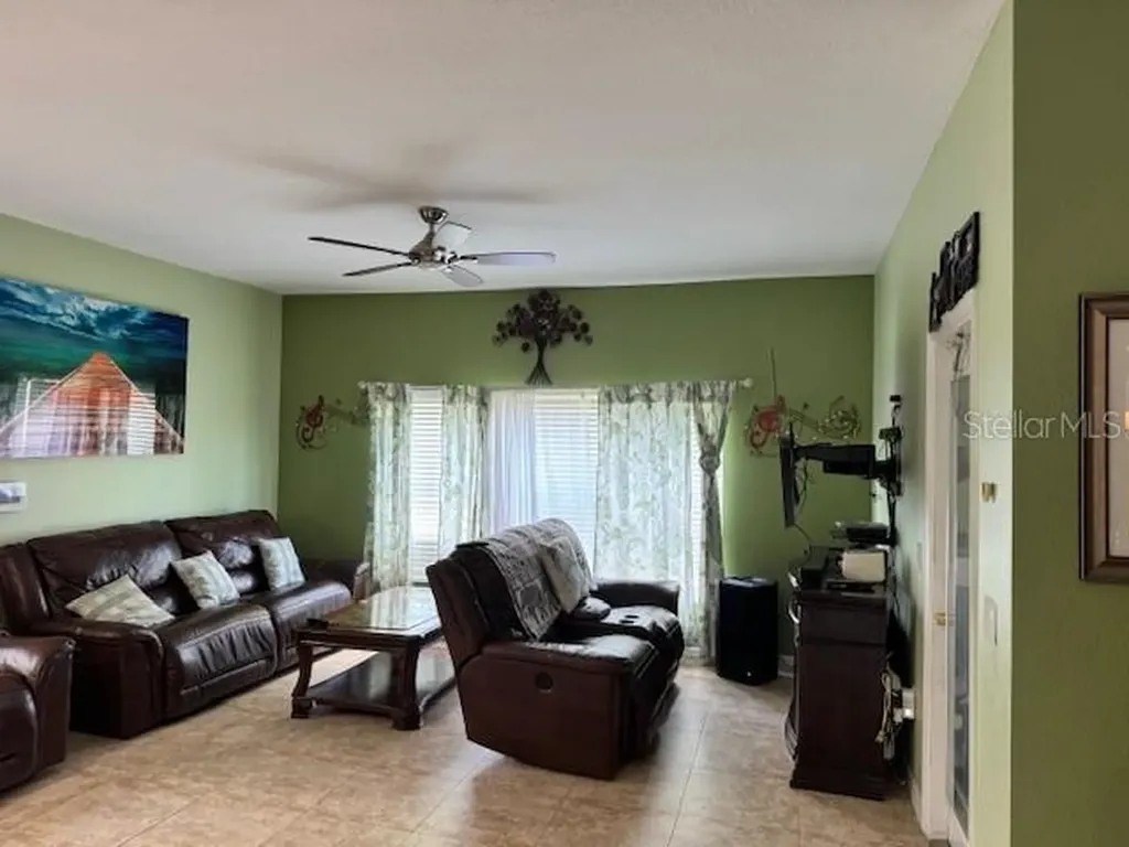 3830 Golden Feather Way Kissimmee FL 34746