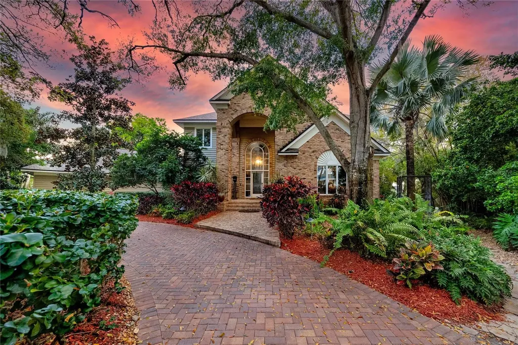 2780 Long Putt Court Palm Harbor FL 34683