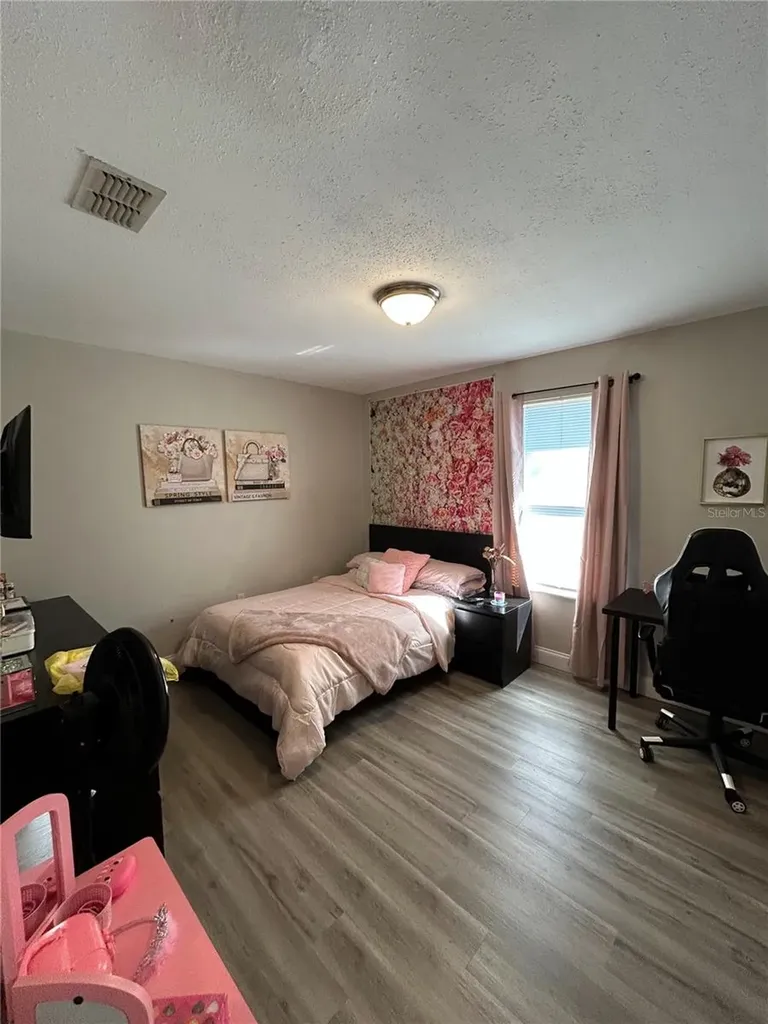 1395 Cox Avenue NW Palm Bay FL 32907
