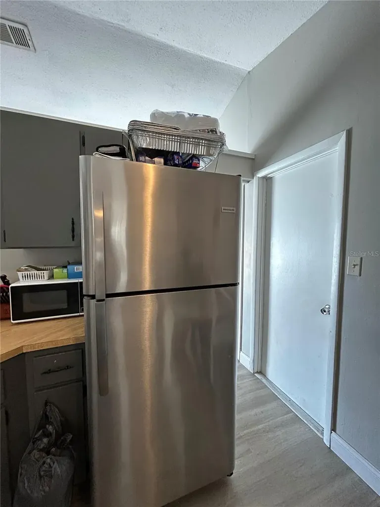 1395 Cox Avenue NW Palm Bay FL 32907