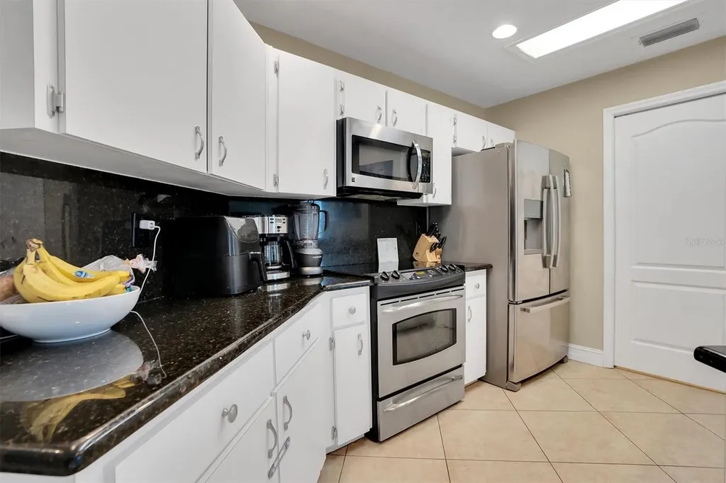 906 Landmark Circle S Tierra Verde FL 33715