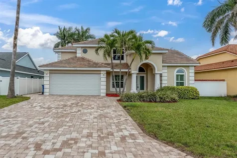 906 Landmark Circle S Tierra Verde FL 33715