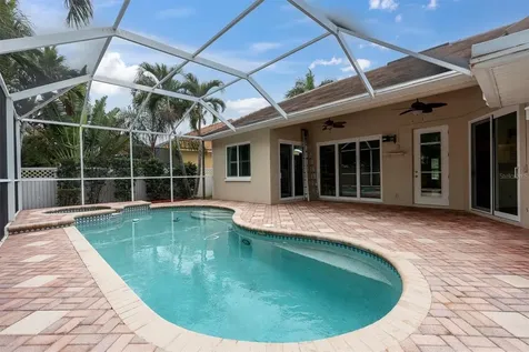 906 Landmark Circle S Tierra Verde FL 33715