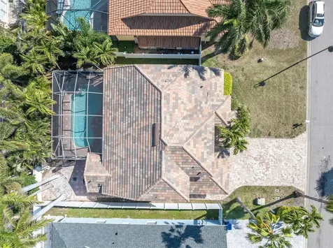 906 Landmark Circle S Tierra Verde FL 33715