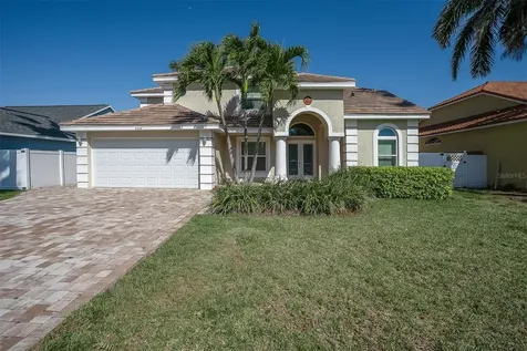 906 Landmark Circle S Tierra Verde FL 33715