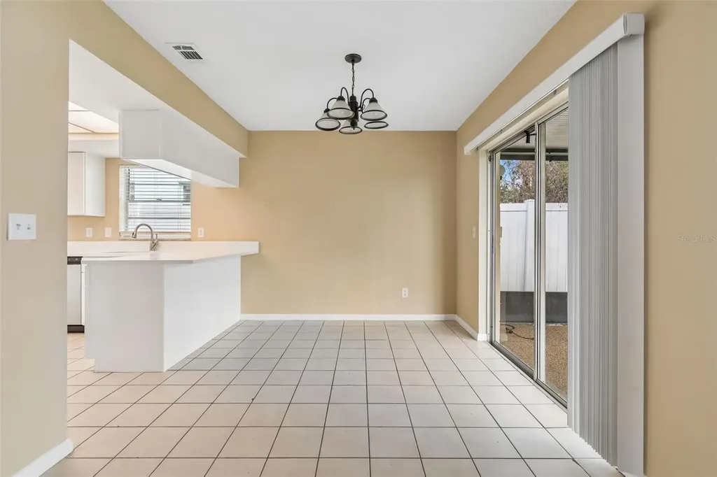 8301 Iberia Place Tampa FL 33637