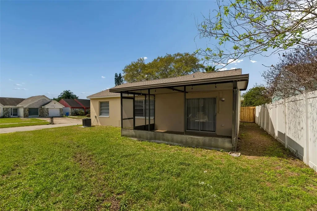 8301 Iberia Place Tampa FL 33637