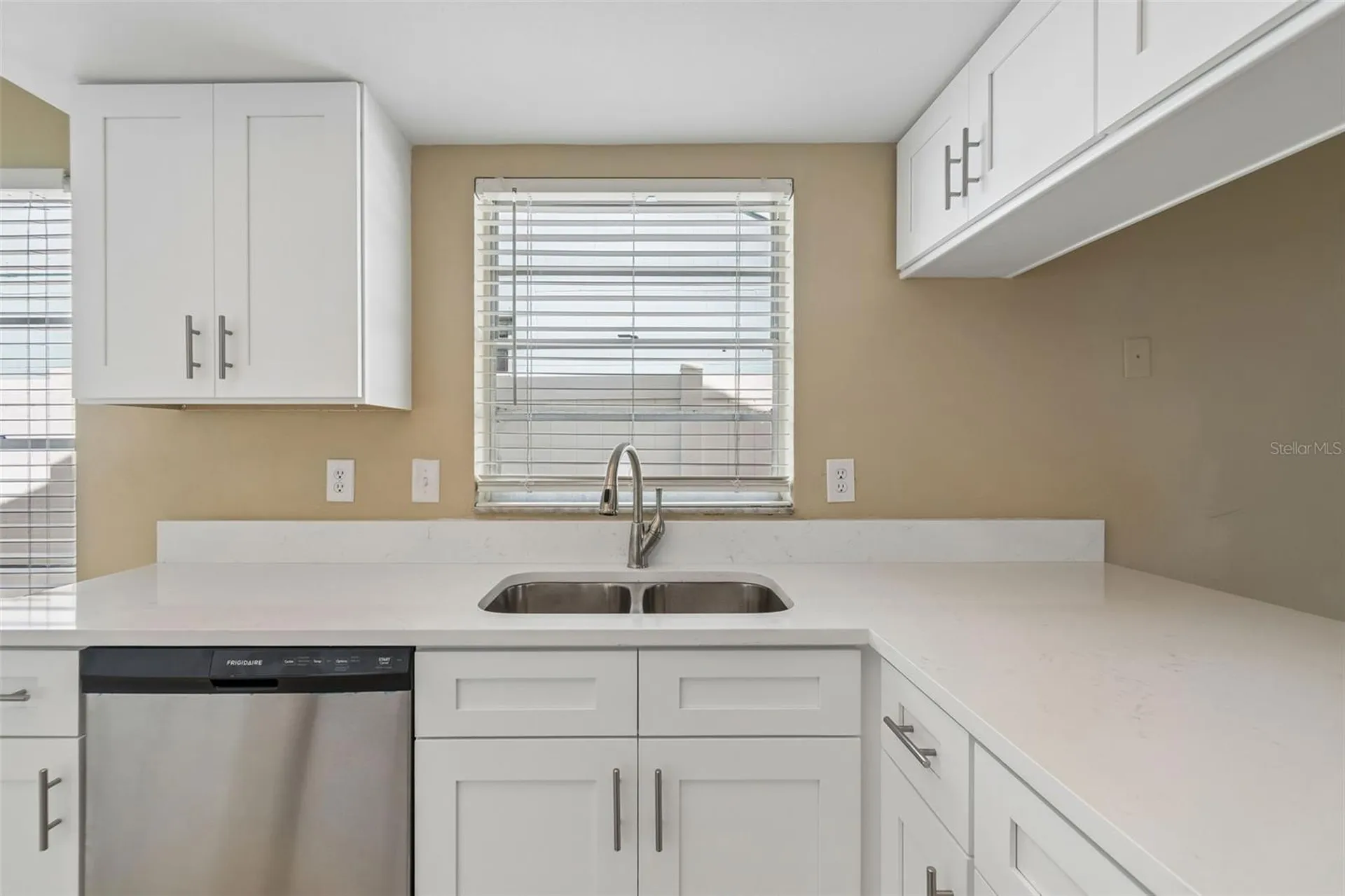 8301 Iberia Place Tampa FL 33637