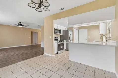8301 Iberia Place Tampa FL 33637