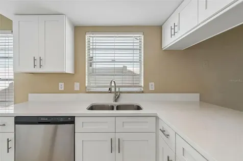 8301 Iberia Place Tampa FL 33637